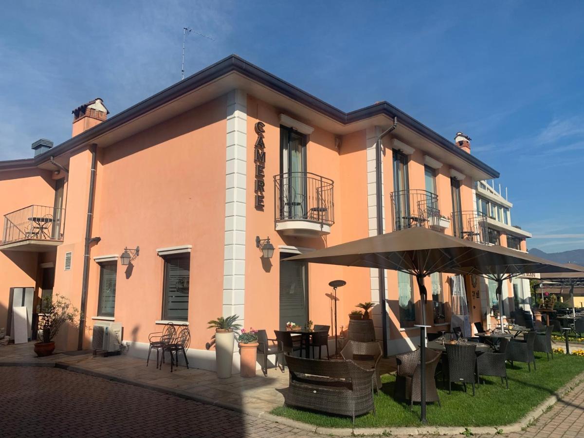 Locanda Al Berso Calco  Exteriör bild